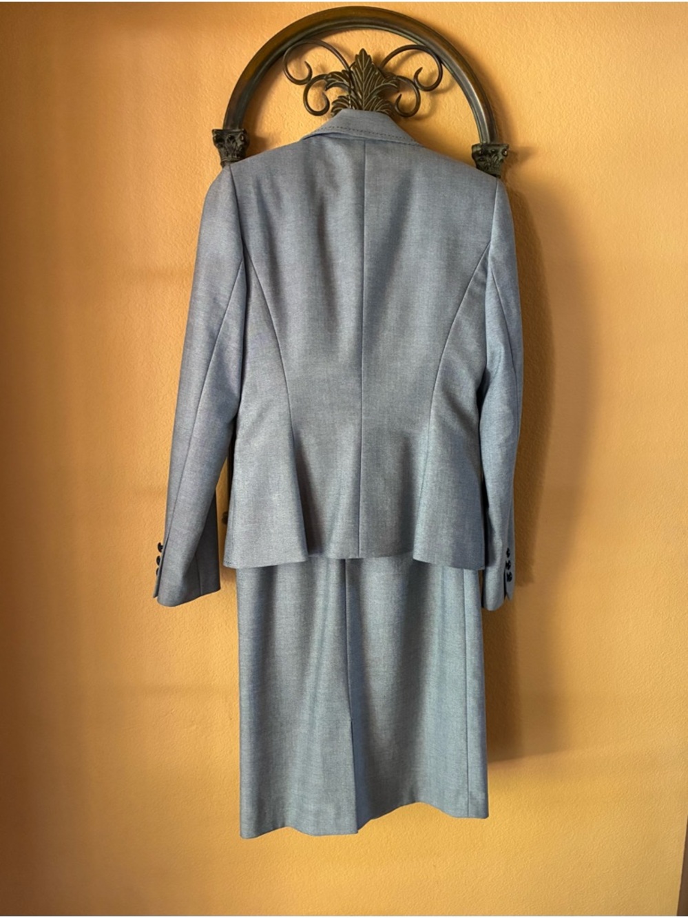 ANTONIO MELANI Gray Midi Skirt Suit - Picture 3 of 7